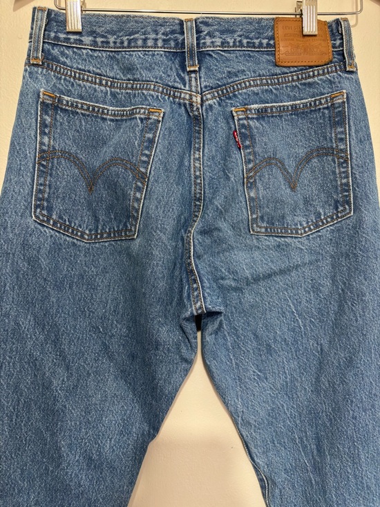 Levi’s Wedgie High Waist Rose Distressed Ripped Jeans Size 28 100% Cotton - Picture 4 of 9